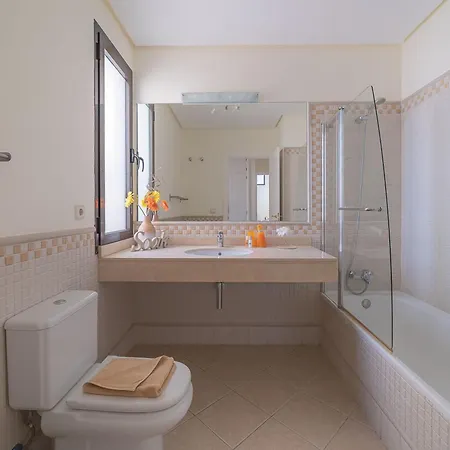 Casa Maelle, Private In Vila *